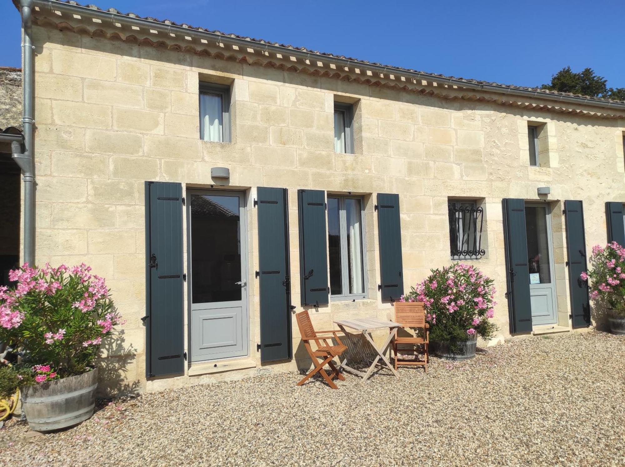 Clos Vieux Rochers Vineyard ピュイスガン エクステリア 写真